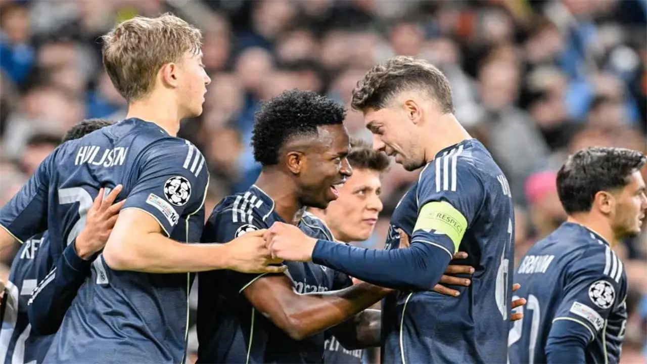 محاكمة مشجع إشبيلية بتهمة الإساءة للاعب ريال مدريد قد تفضي للسجن